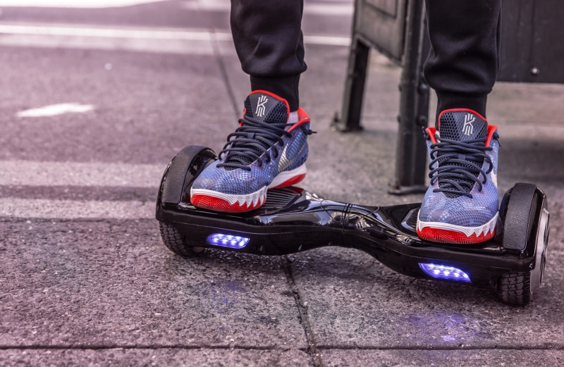 slabs, shoe, fashions, healthy lifestyle, low section, people, sidewalk, jogging, sports shoe, self, body part, exercising, ward, flat, human leg, motion