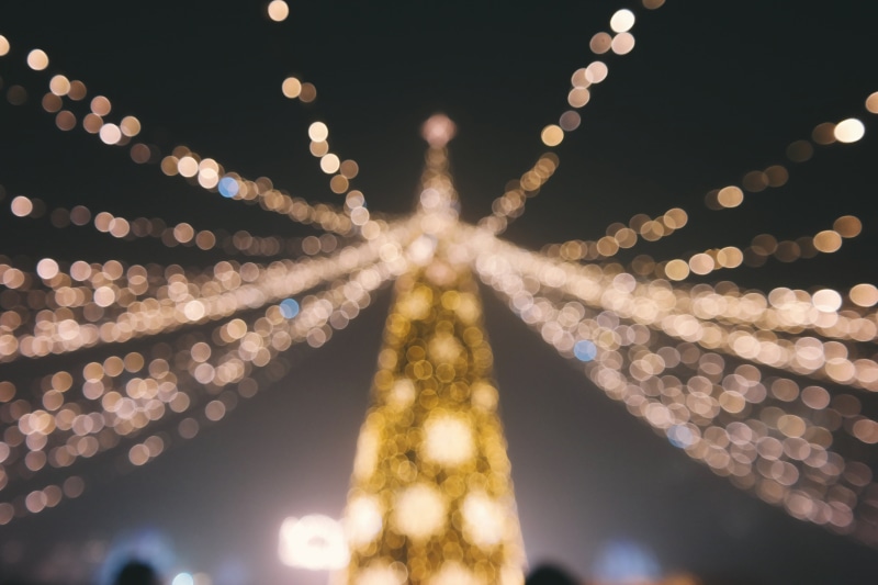 defocused, sky, illuminated, celebration event, glowing, architecture, lens flare, light, Christmas ornaments, built structure, 5K, celebration, low angle view