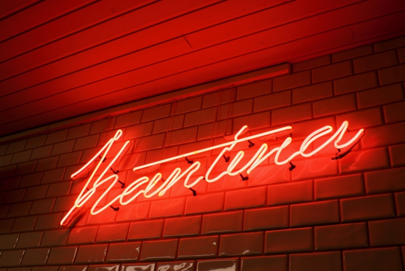 wall - building feature, 4K, message, wall, architecture, lighting equipment, information sign, information, turned, western script, light, text, neon