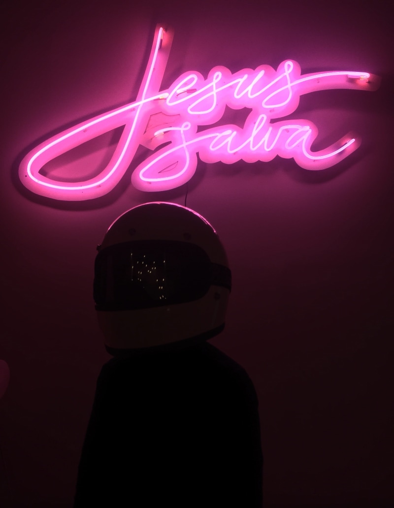 jesus, jesus salva, 2K, signal, vector, night, sign, sport, contrast light, neon, pink neon light, pink neon, salva, helmet, wall, illuminated, signage