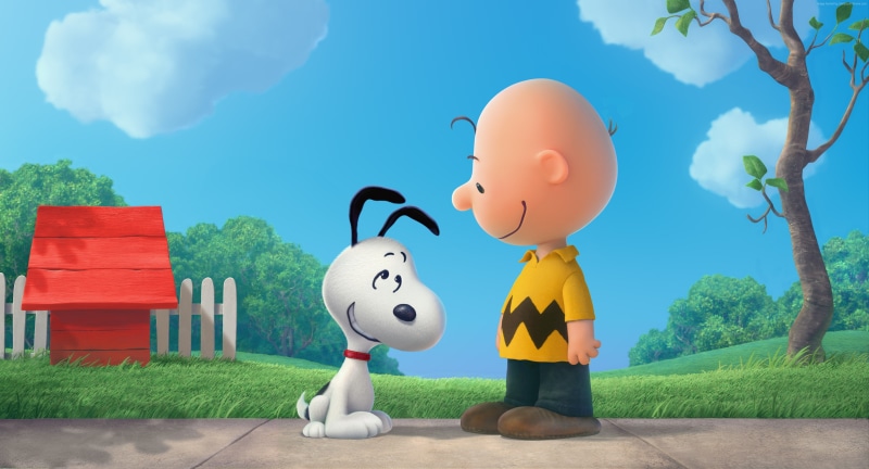 cute, Snoopy, outdoors, yellow, representation, The Peanuts Movie, real people, Charlie Brown, childhood, nature, people, cloud - sky, day, sky, balloon