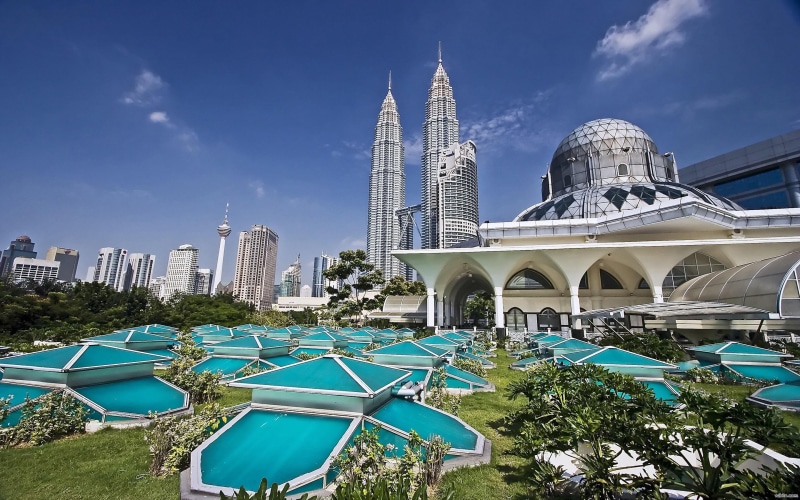 skyscraper, cityscape, swimming pool, travel, southeast, sky, spirituality, desktop, building, tourism, lumpur, office building exterior, day, city, architecture