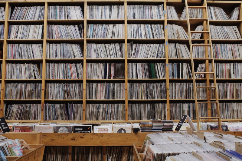 in a row, united states, order, record store, no people, music, arrangement, day, publication, library, large group of objects, variation, seattle, shelf