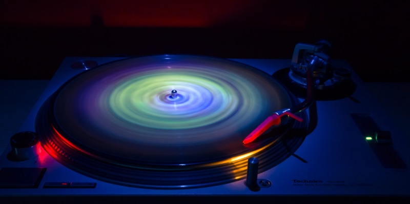 motion, ripple, 4K, entertainment, music, control, disco dancing, indoors, night, close-up, sound recording equipment, arts culture and entertainment