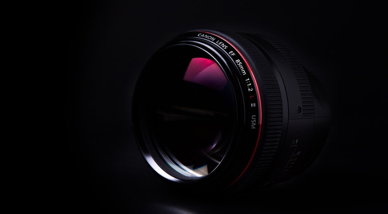 dslr, l, camera - photographic equipment, lens, retro styled, lens - eye, Hardware, red, mm, Computers, shape, no people, geometric shape, close-up, photography themes