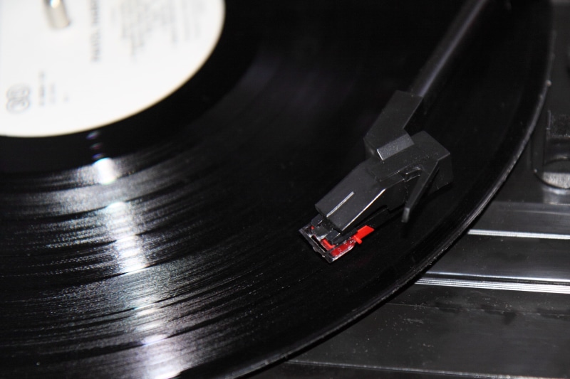 record, selective focus, photography themes, audio, music, arts culture and entertainment, disc, technology, audio equipment, close-up, retro styled, player