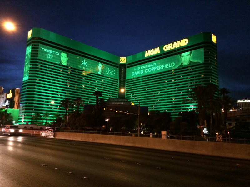 casino, tourism, communication, light, road, building, 2K, built structure, vegas, sign, text, las-vegas, gambling, las, gaming, office building exterior
