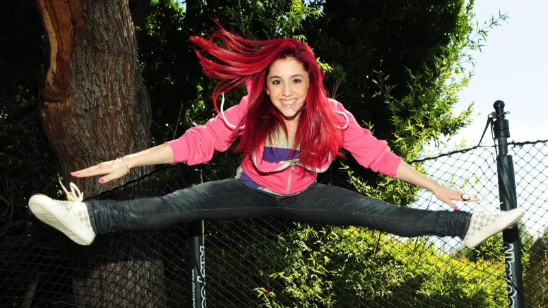 women, ariana, jumping, 1080P, Ariana Grande, beautiful woman, casual clothing, young adult, young women, portrait, hairstyle, smiling, day, brown eyes
