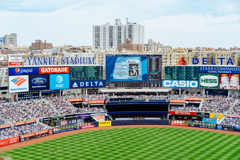 new, city, new york yankee, residential district, york, stadium, brand, built structure, day, office building exterior, city life, 5K, new york city, lawn