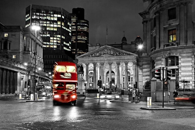 tourism, city Life, England, road, London, decker, incidental people, double, capital Cities, europe, illuminated, 4K, street Light, travel Destinations