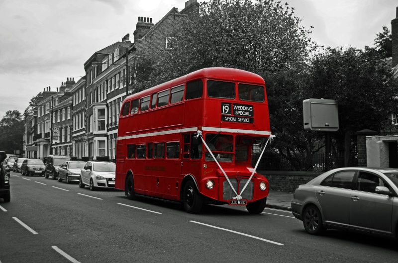 famous, sky, british Culture, uK, outdoors, built structure, double decker, photography, england, urban Scene, building, sign, city, city Life, motor vehicle