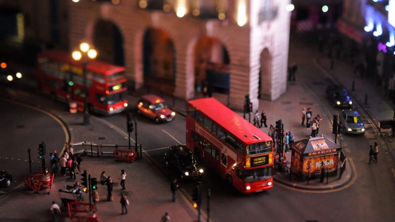 photograph, 4K, miniature, scene, tilt-shift photography, london