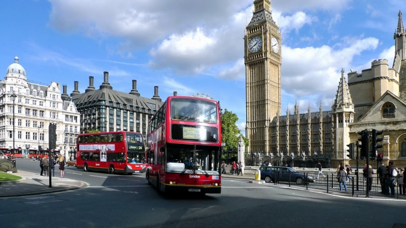 london, urban Scene, land vehicle, british Culture, transportation, england, travel Destinations, cultures, city, trafalgar Square, travel, sky, people