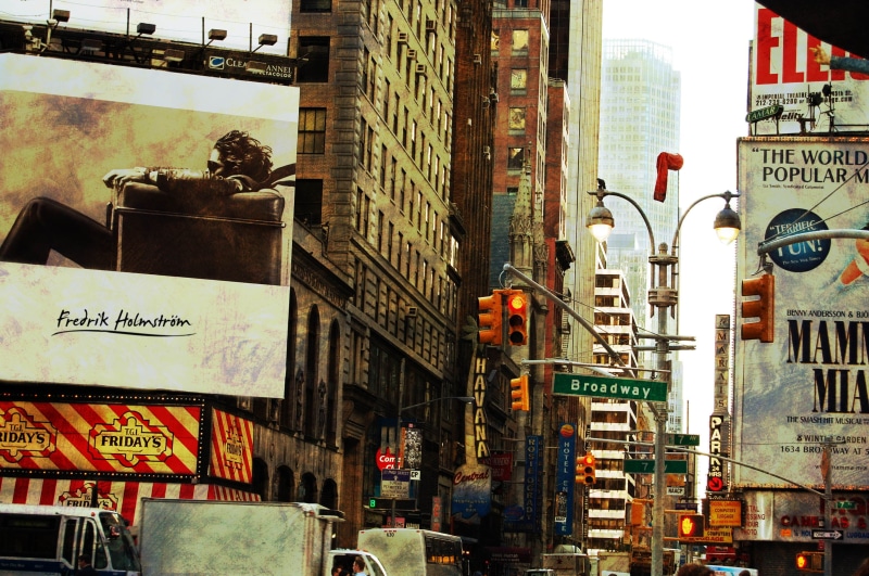nightlife, outdoors, advertisement, built Structure, sign, USA, Broadway, transportation, store, new York City, business, tgif, travel Destinations, times Square - Manhattan