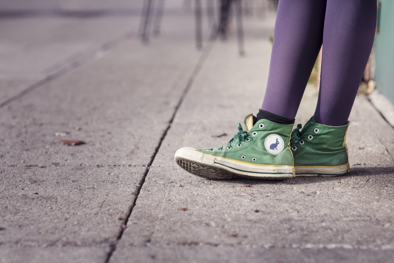 real people, Converse, sports Clothing, street, lazy, sports Shoe, shoe, vintage, action, sport, roller skate, human Foot, people, top, green, activity