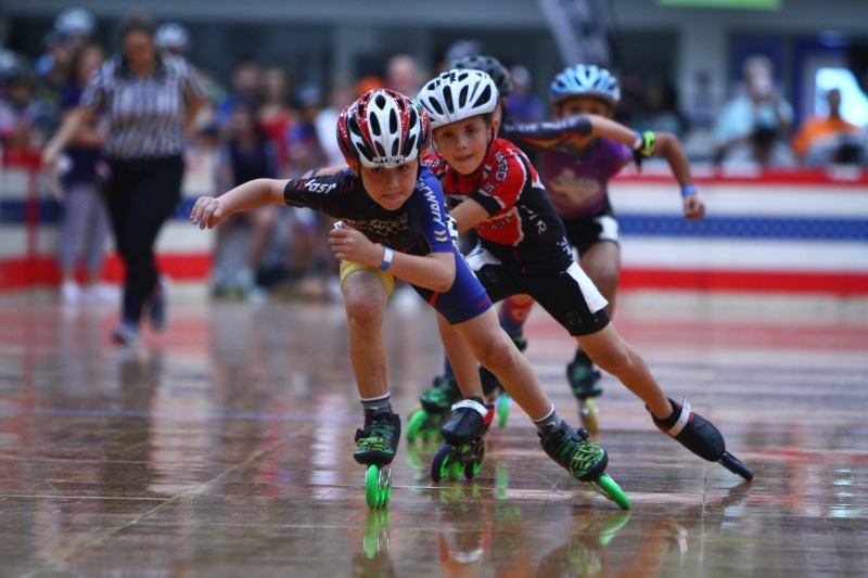 spectator, sport, rollerskates, group of people, helmet, healthy, winter sport, sports equipment, blade, 2K, inline, skates, fitness, headwear, stadium