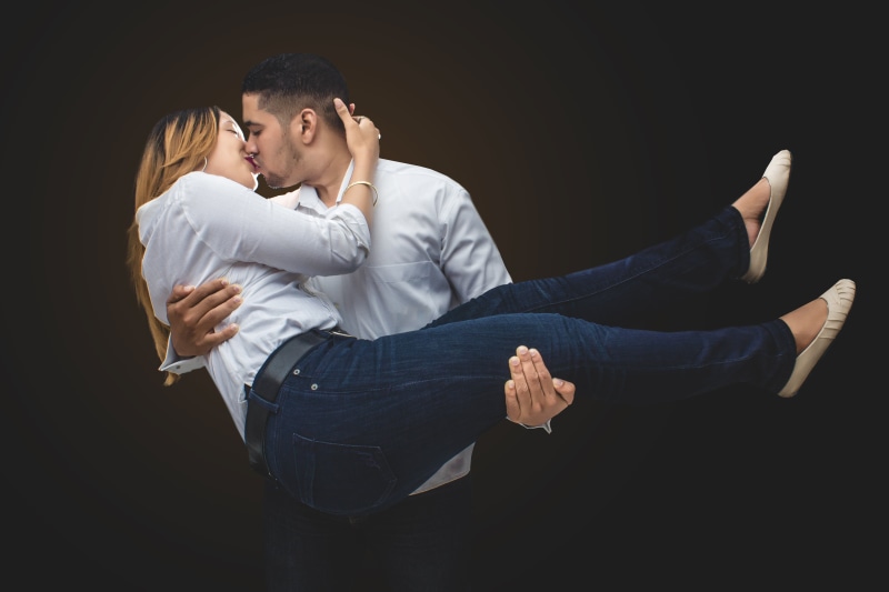 togetherness, emotion, positive emotion, bella, carrying, females, arms, heterosexual Couple, kissing, romantic, grooms, nuptials, romance, flirting, falling in love