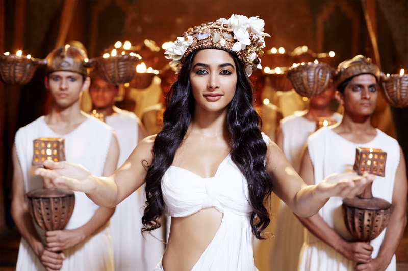 2K, Tu Hai, Pooja Hegde, Mohenjo Daro, Bollywood