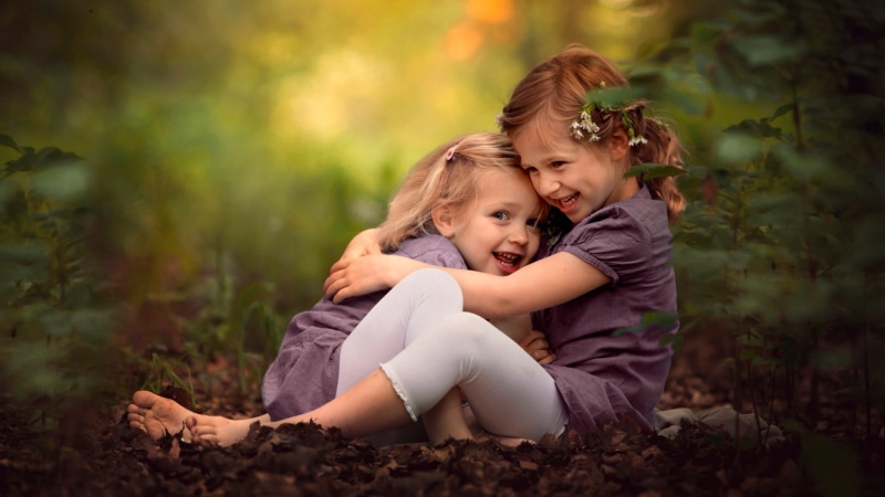 emotion, 1080P, redhead, women, family, depth of field, mother, hairstyle, child, smiling, girls, innocence, portrait, happiness, daughter, nature, togetherness