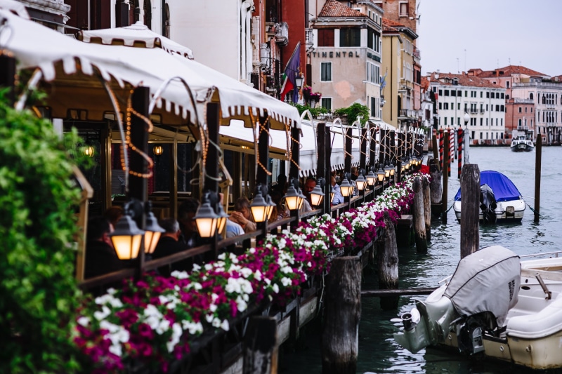 gondola - traditional boat, transportation, nature, urban Scene, Italy, travel, venice, building, mediterranean, Italy, veneto, incidental people, old houses