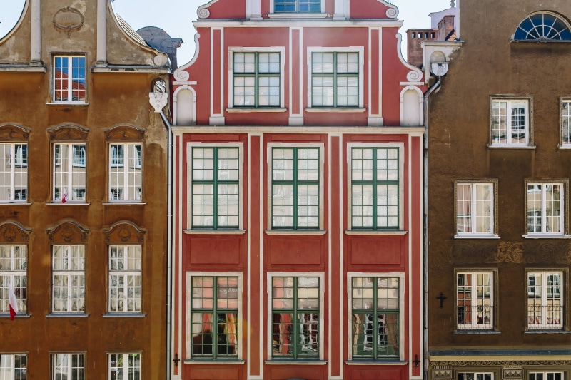 street, urban Scene, residential district, facade, glass - material, apartment, Poland, row house, house, europe, tenement house, street light, building Exterior