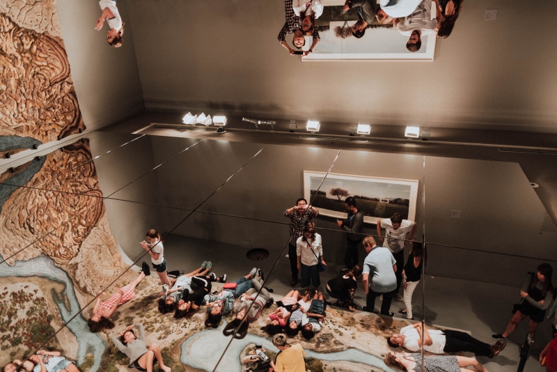 men, young men, upside down, young women, grunge, retro, real people, group of people, vintage, indoors, occupation, young adult, adult, illuminated, the upside down