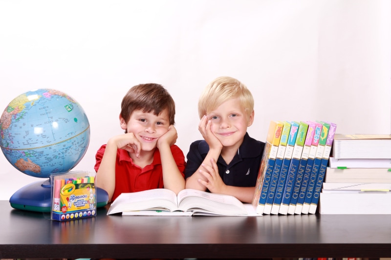 indoors, two people, girls, children, babies And Children, chin, 5K, elementary Age, buildings, looking At Camera, studying, intelligence, friendship