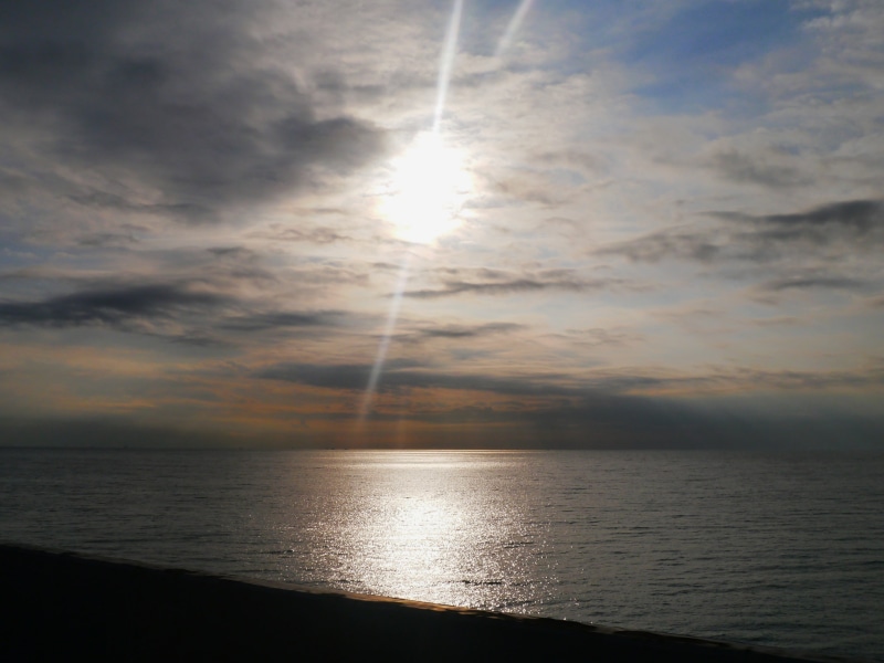 4K, shizuoka prefecture, darkness, asahi, beauty in nature, nature, water, sea, gray, idyllic, sunbeam, horizon over water, sky, no people, sandy, hatsushima