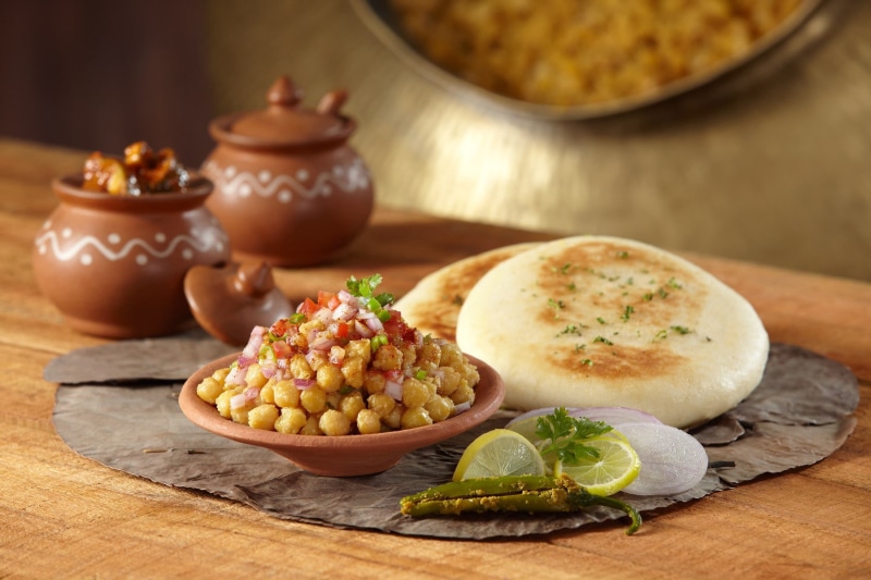 appetizer, ceramic, garnish, vegetable, ready-to-eat, brown, fruit, indian food, no people, wellbeing, snack, food, red onion, Arepa, chilli peppers, bowl