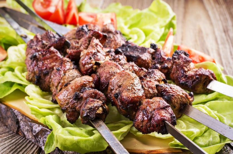 still life, close-up, 2K, photo, focus on foreground, cooked, beef, healthy Eating, cooking, barbecue, crockery, barbecue Grill, kebab, heat - Temperature