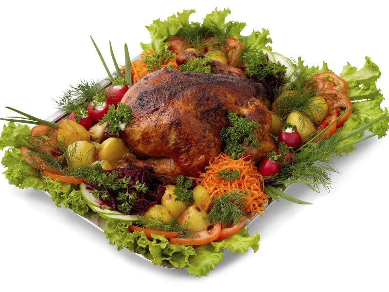 leaf, crockery, wellbeing, roasted, lettuce, cooked, white background, potatoes, plate, fruit, food And Drink, close-up, temptation, carrot, herb, red