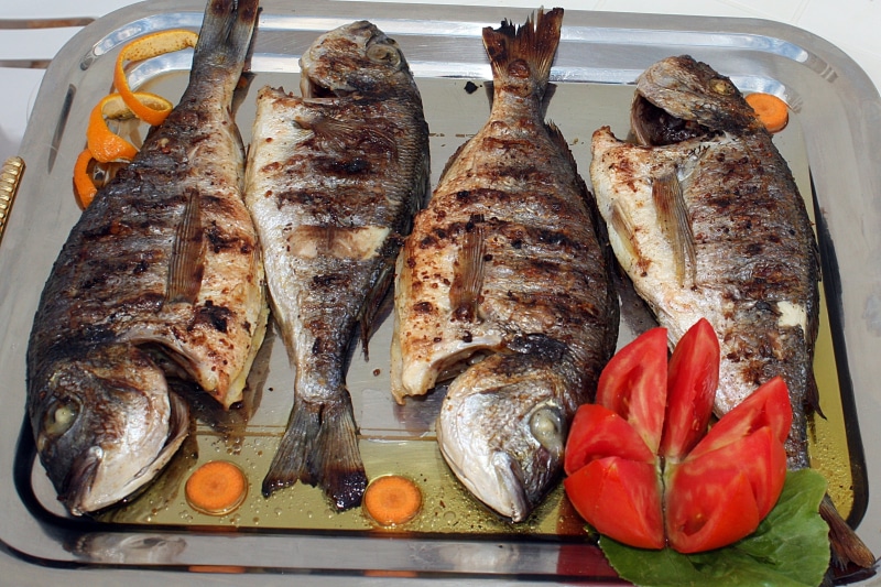 grilled fish, tray, indoors, healthy, table, serving size, ready-to-eat, grilling, fried, Dinner, Fish, meat, Grilled, food and drink, dishes, day, freshness