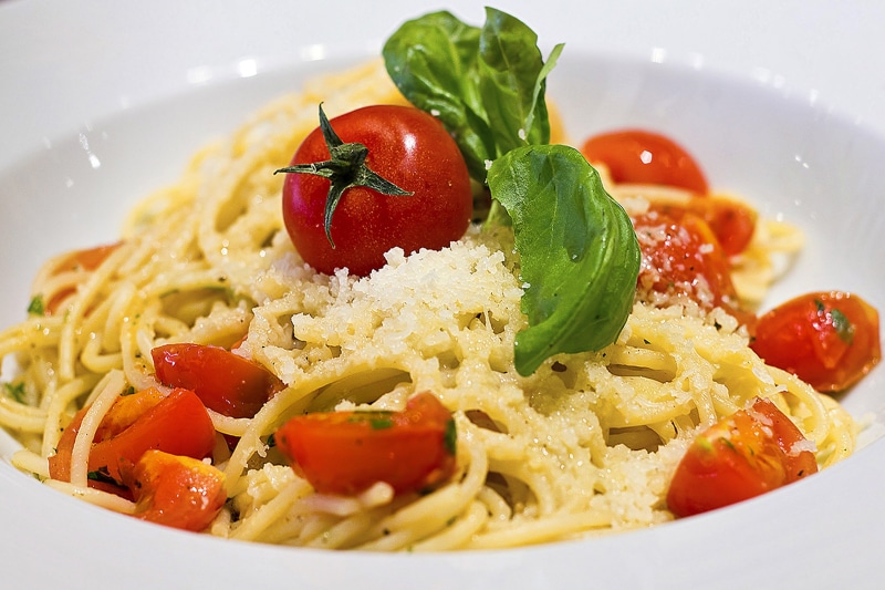 products, food, no people, snack, nutrition, basil, crockery, relish, spaghetti, raw, basilic, diet, delicious, cooked, knife, cherry tomato, vitamin, appetizer