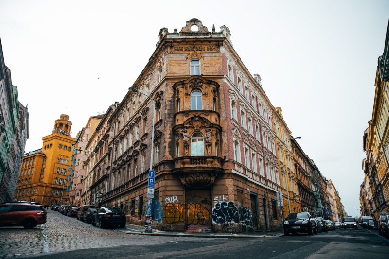 sky, city, car, traditional, transportation, parked, road, corner, building exterior, capital, european, cars, street, building, clear sky, history, old