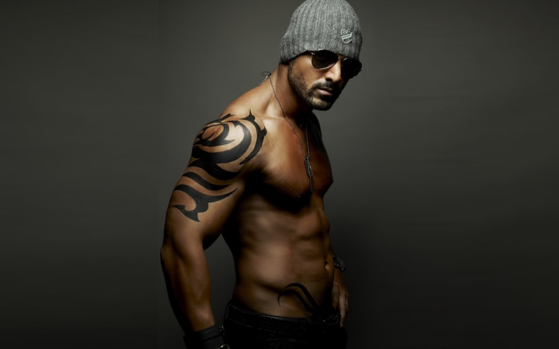 standing, black background, lifestyles, 1080P, tattoo, studio shot, looking at camera, one person, indoors, front view, portrait, men, young men, abdominal muscle