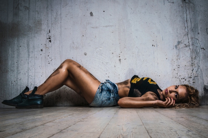 human body part, women, beauty, muscular build, young adult, wellbeing, healthy lifestyle, beautiful woman, exercising, one person, abdominal muscle, lifestyles