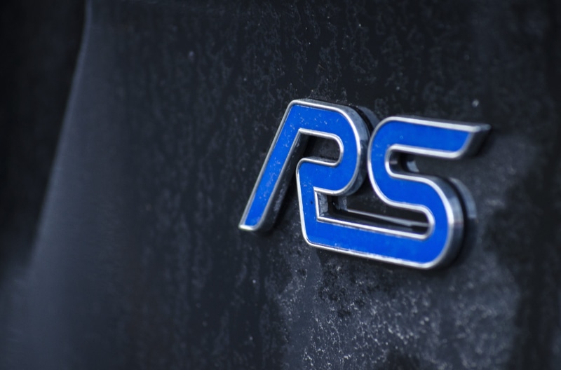 blue, metal, rs, information, western script, sign, indoors, wheelchair, text, number, differing abilities, no people, close-up, ford, 2K, disabled sign