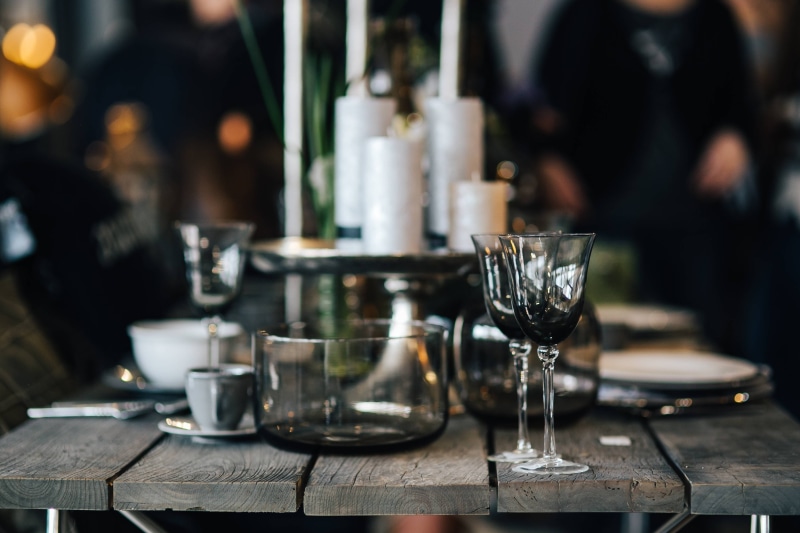 glass, drinking glass, room, no people, bar counter, indoors, house, vintage, restaurant, glass - material, rustic, stylish, focus on foreground, wineglass