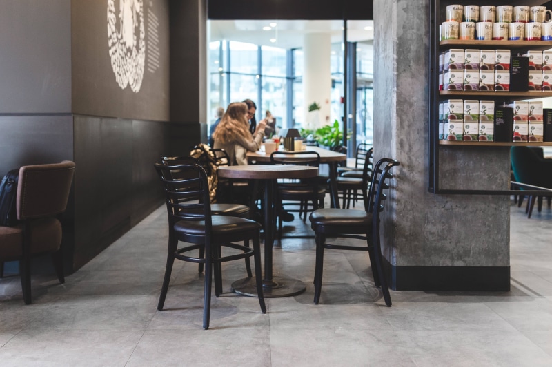 full length, business, indoors, bar - Drink Establishment, drink, joint, cafe, flooring, only women, seat, women, casual clothing, Interior, restaurant