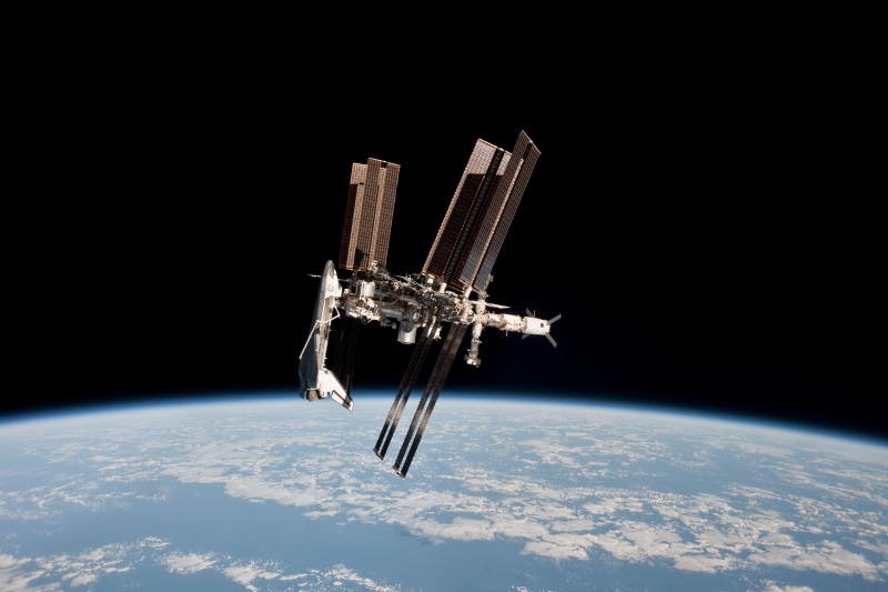planet, space, Space Shuttle Endeavour, space shuttle, 5K, International Space Station, Earth, space station, ISS, spaceship