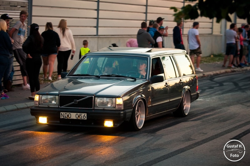 black cars, Swedish cars, numbers, Volvo, Sweden, volvo 740, car, 1080P, station wagon, Gustaf H