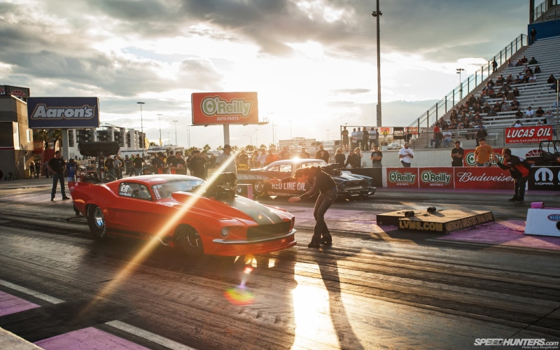chevrolet, racing, ford, sunlight, hd, strip, black, race, car, 1080P, cars, classic, drag, red, mustang