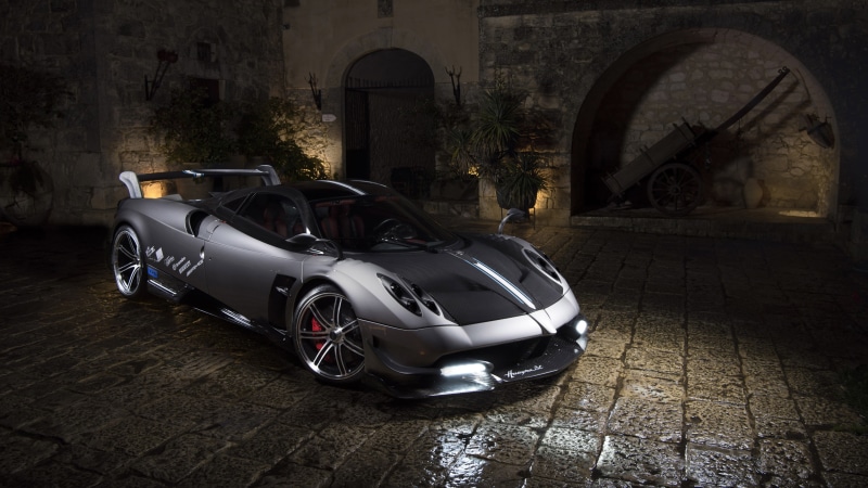 flooring, vehicle, no people, Pagani Huayra, retro styled, arch, sports car, city, land vehicle, building exterior, motor vehicle, silver cars, Pagani