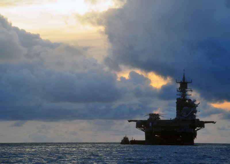 fossil fuel, fuel and power generation, industry, 1080P, outdoors, vehicle, aircraft carrier, cloud - sky, nature, oil, no people, sky, horizon over water