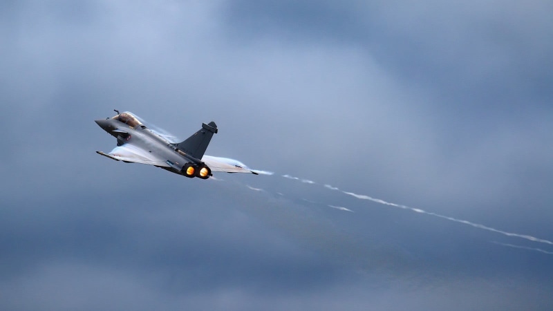 aerospace industry, low angle view, no people, fighter plane, transportation, Dassault Rafale, mid-air, military, sky, airshow, airplane, air force, on the move