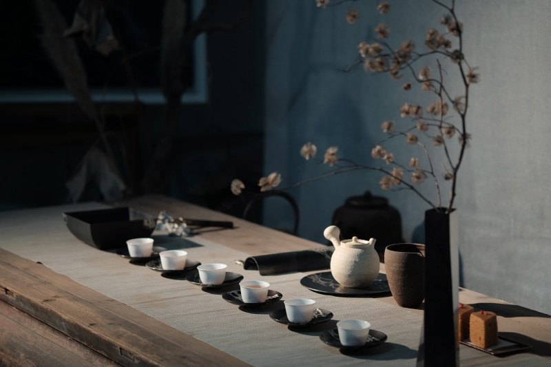 meditation, oriento, white, 4K, style, asium, row, no People, chess, luxury, bronze, design, relaxation, teaceremony, brown, copper, vase, wood - Material