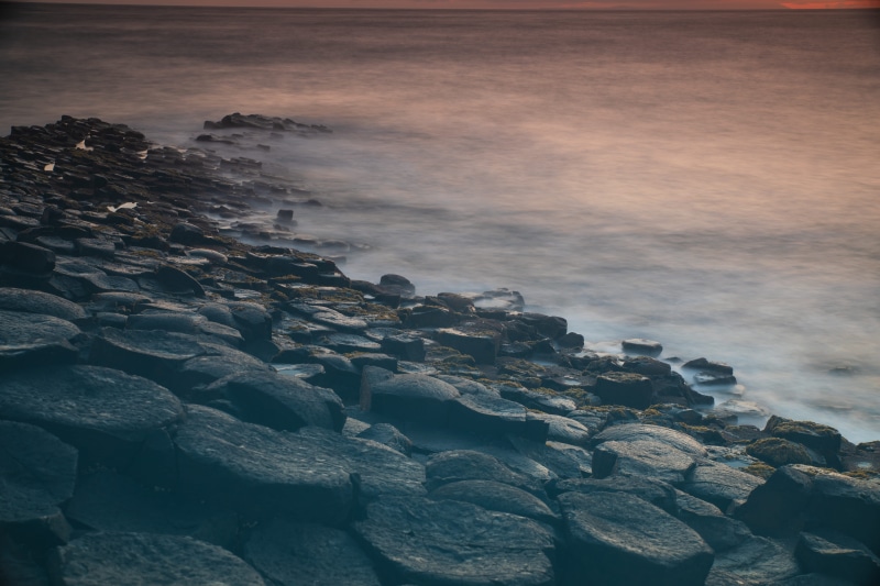giants causeway, tranquil scene, beach, long exposure, grey, night itme, sky, motion, coast, 5K, sea, night time, solid, rock, ocean, day, coastal, nature