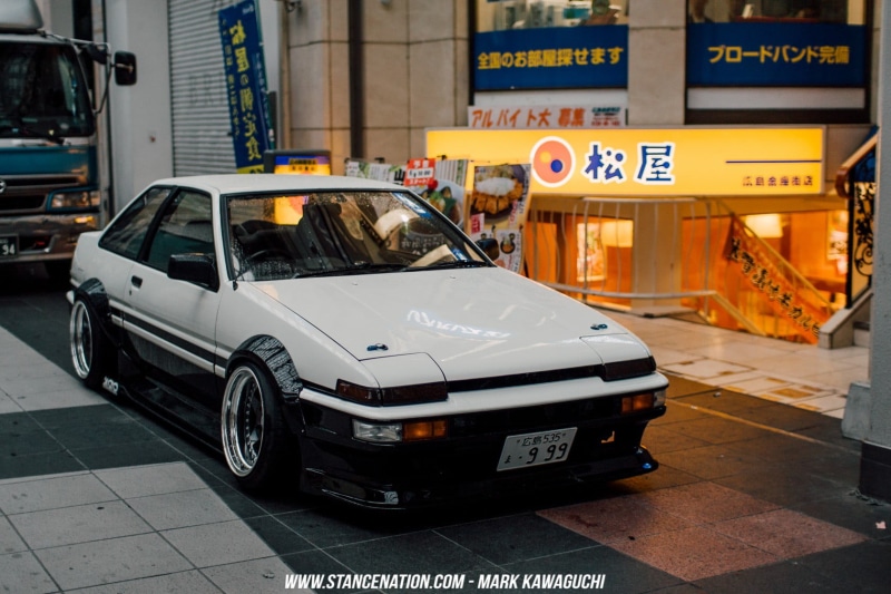 motor vehicle, communication, 720P, road, land vehicle, city, white, street, AE86, Hiroshima, non-western script, Toyota, overlay, mode of transportation