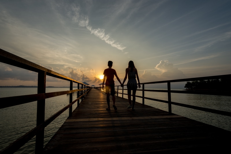 woman, silhouette, beach, Sunset, with you, 5K, wooden, walking, nature, walking on, golden, Clouds, Sun, women, people, bridge - Man Made Structure, Landscape