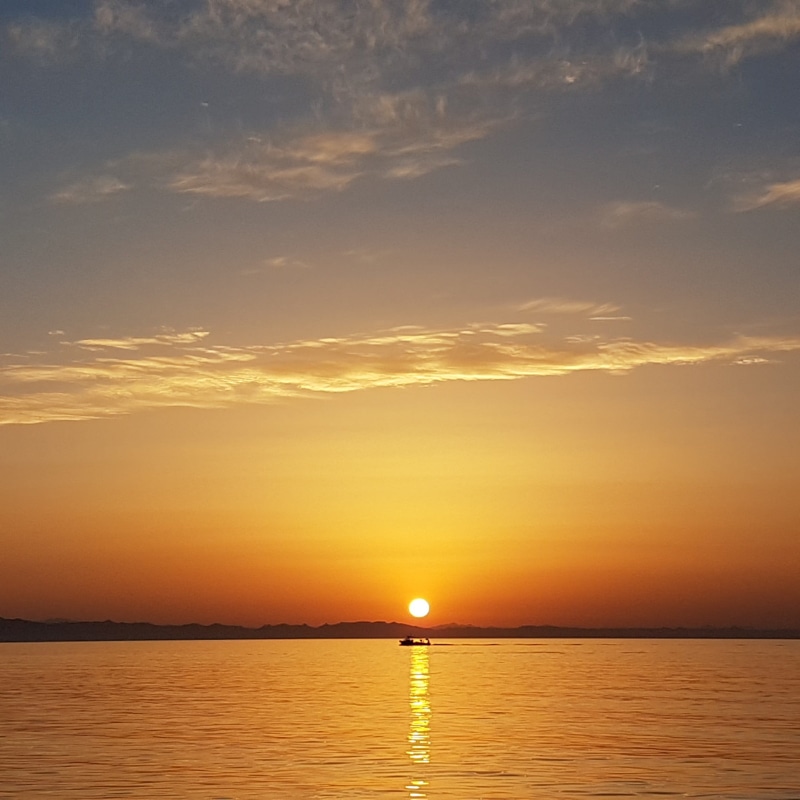evening, lake, reflection, red, weather, travel, orange, scenics, coast, dramatic sky, beach, tranquil Scene, vacation, no people, golden, landscape, sky